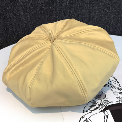 Eko bőrből készült alkalmi svájcisapka nőknek