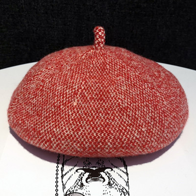 Μάλλινο μπερέ για γυναίκες