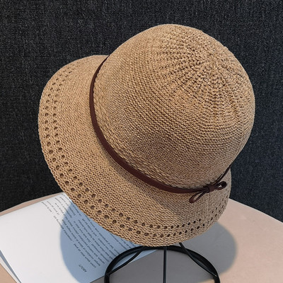 Μοντέρνο γυναικείο καπέλο με περιφέρια κατάλληλο για το καλοκαίρι