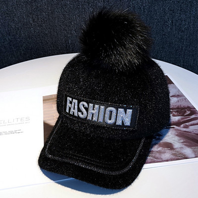 Új modell női baseball sapka felirattal és pehelypomponnal