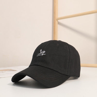 Καθημερινό γυναικείο καπέλο με κέντημα