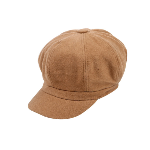 Női sapka típusú sapka napellenzővel