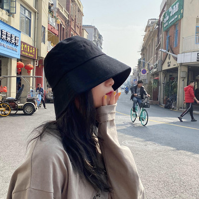 Fényvédő női sapka - tiszta modell