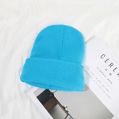 Női téli sapka - egyszínű