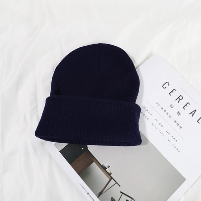 Női téli sapka - egyszínű