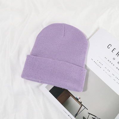 Női téli sapka - egyszínű