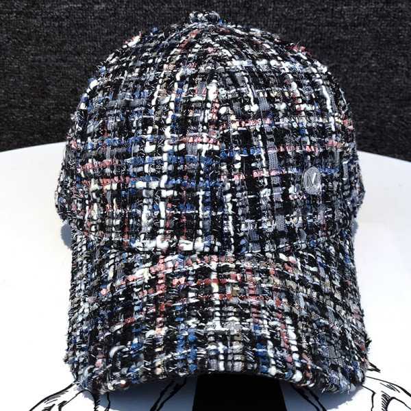 Női alkalmi kockás sapka napellenzővel