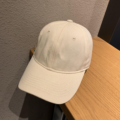 Női alkalmi sapka napellenzővel