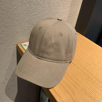 Női alkalmi sapka napellenzővel