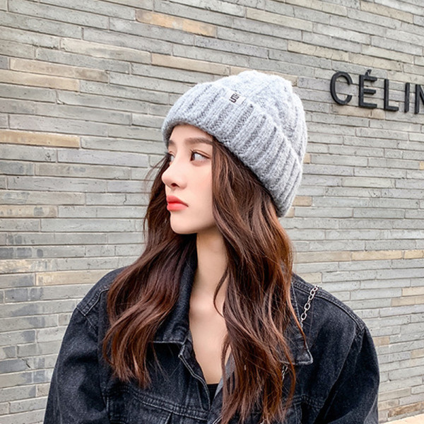 Téli kötött sapka - mindennapi