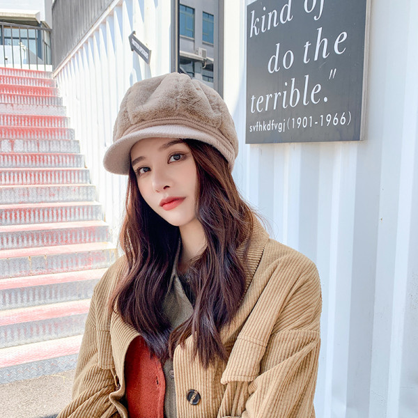 Női pehelysapka sapka típusú napellenzővel