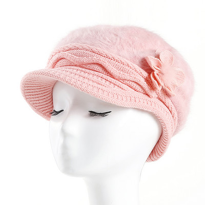 Γυναικείο καπέλο με τρισδιάστατο στοιχείο