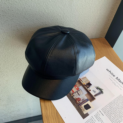 Női eco bőr sapka napellenzővel