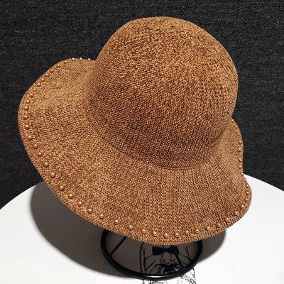 Μοντέρνο γυναικείο καπέλο με κρόσσια και πέρλες