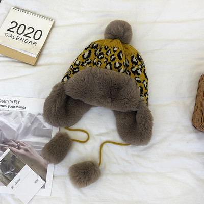 Γυναικείο χειμερινό καπέλο με μοτίβο λεοπάρδαλη