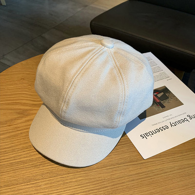 Γυναικείο καπέλο με γείσο -τραγιάσκα