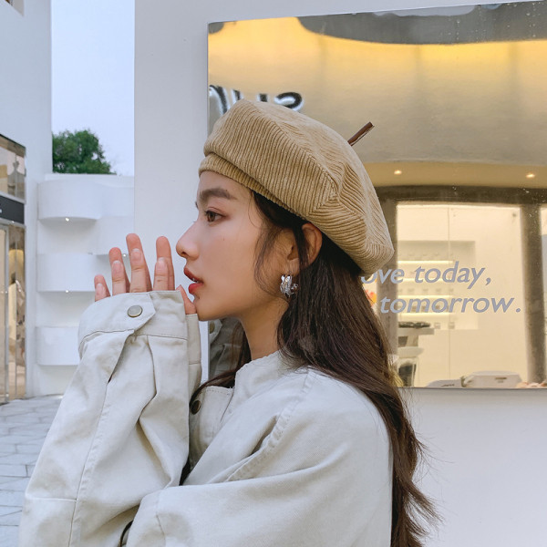 Női kordbársony barett típusú sapka