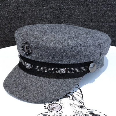 Γυναικείο καπέλο φθινοπώρου-χειμερινό με μεταλλικό στοιχείο