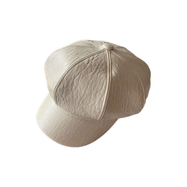 Ženska kapa sa šilterom - eko koža