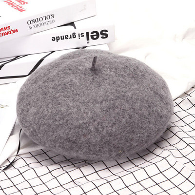 Női őszi-téli barett típusú sapka