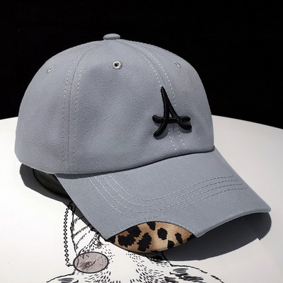 Ženska bejzbol kapa za svaki dan s vezom