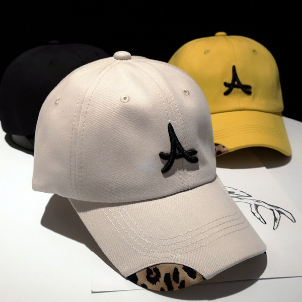 Ženska bejzbol kapa za svaki dan s vezom