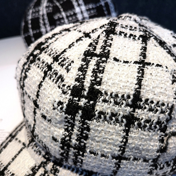 Kockás sapka nőknek