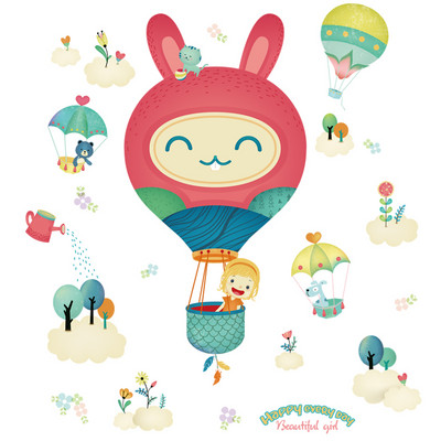 Bērnu istabas apdare ar dažādiem elementiem pašlīmējoša