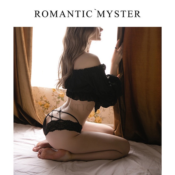 Γυναικεία  μπικίνι από δαντέλα με κορδόνια