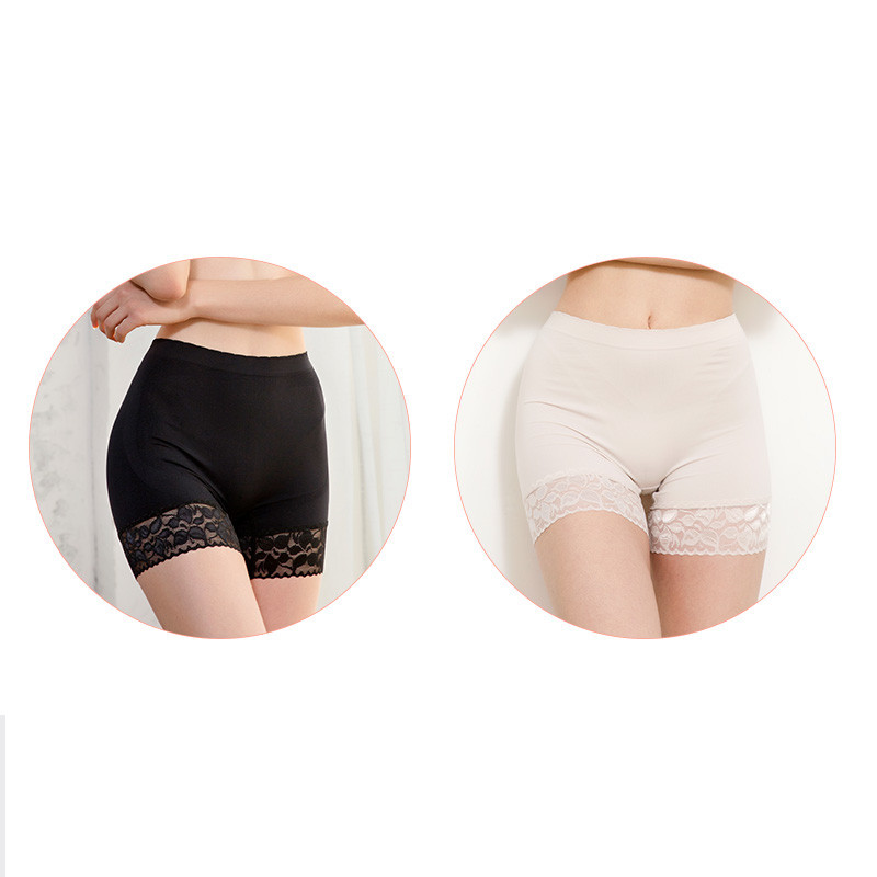 Varrat nélküli női rövidnadrág csipkével - 2 darabos szett