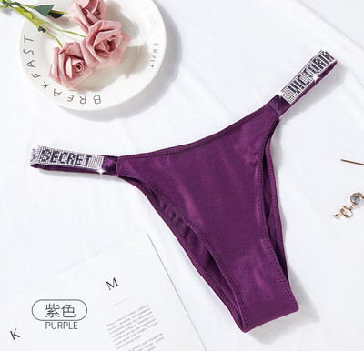 Női brazil bikini köves díszítéssel