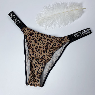 Női brazil bikini köves díszítéssel