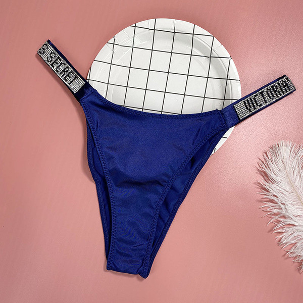 Női brazil bikini köves díszítéssel