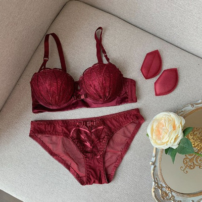 Γυναικείο σετ δαντέλας για γυναίκες - σουτιέν + μπικίνι