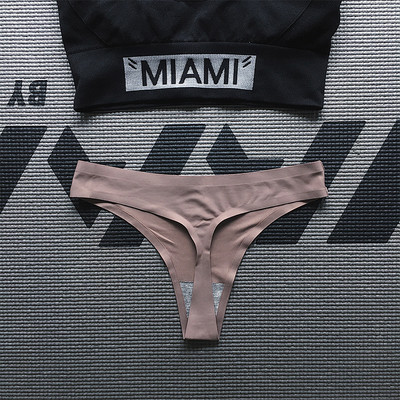 Γυναικεία στριγκάκια μονόχρωμα