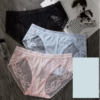 Μοντέρνα γυναικεία μπικίνι σε σετ 3 τεμ.