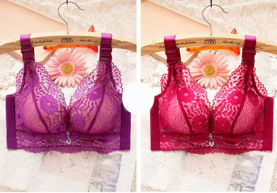 Stílusos női csipkés melltartó - két darabból álló készlet