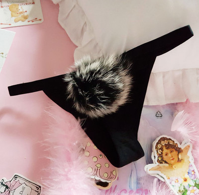 Γυναικεία εσώρουχα δαντέλας με πούπουλα - διάφορα μοντέλα