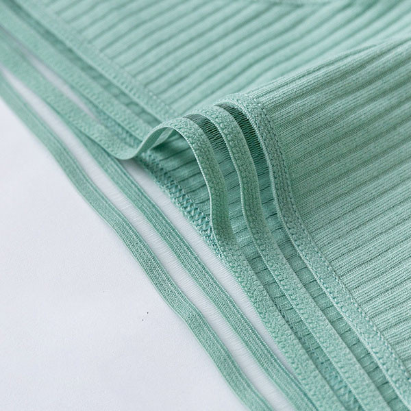 Női 4 db-os bikini szett csipkével és szalaggal