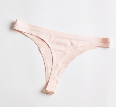 Νέο μοντέλο γυναικεία μεταξωτά στριγκάκια