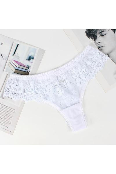 Új, csipkés női tanga modell