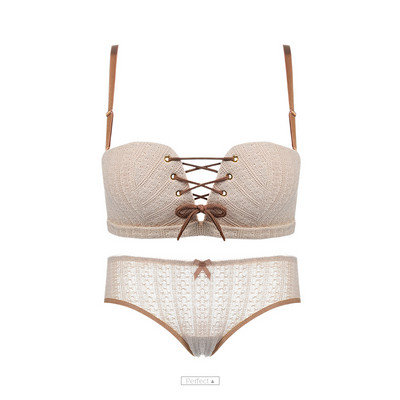 Két részből álló fehérnemű szett többféle modellben