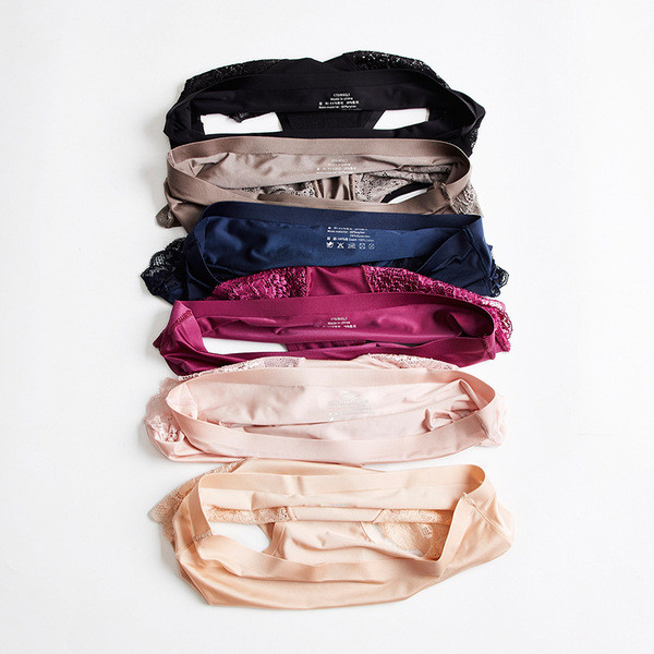 Modern női varrat nélküli bikini csipkével