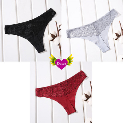 Γυναικείο σετ από 3 τεμ εσωρούχων στρινγκ - με δαντέλα