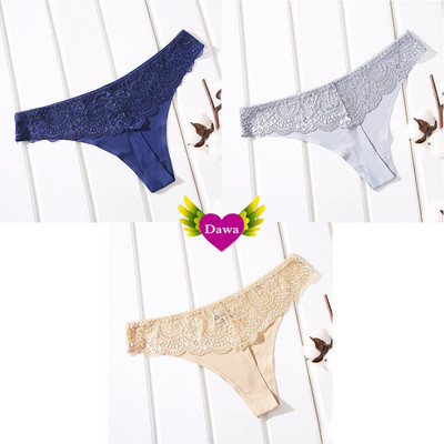 Γυναικείο σετ από 3 τεμ εσωρούχων στρινγκ - με δαντέλα