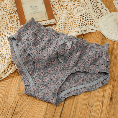 Női csipke fehérnemű szalaggal