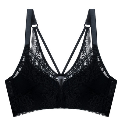 Női fehérnemű vagy melltartó szett csipkével