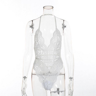 Női csipke body spitz nyakkivágással