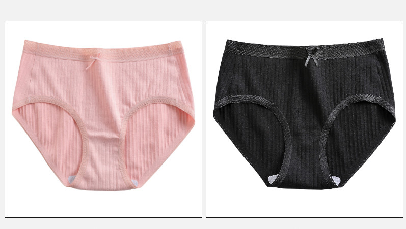 Két darab női pamut fehérnemű szett