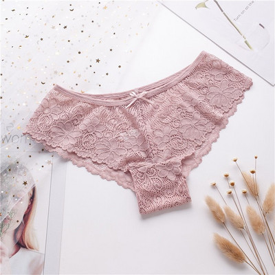 Γυναικεία δαντελωτά μπικίνι με κορδέλα